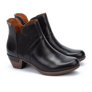 Pikolinos Rotterdam Leather Ankle Boot 38 Black